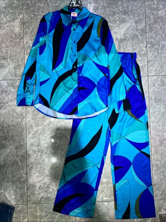 Emilio Pucci Tops - Emilio Pucci Turquoise Blue Abstract Silk-Blend Button Front Blouse